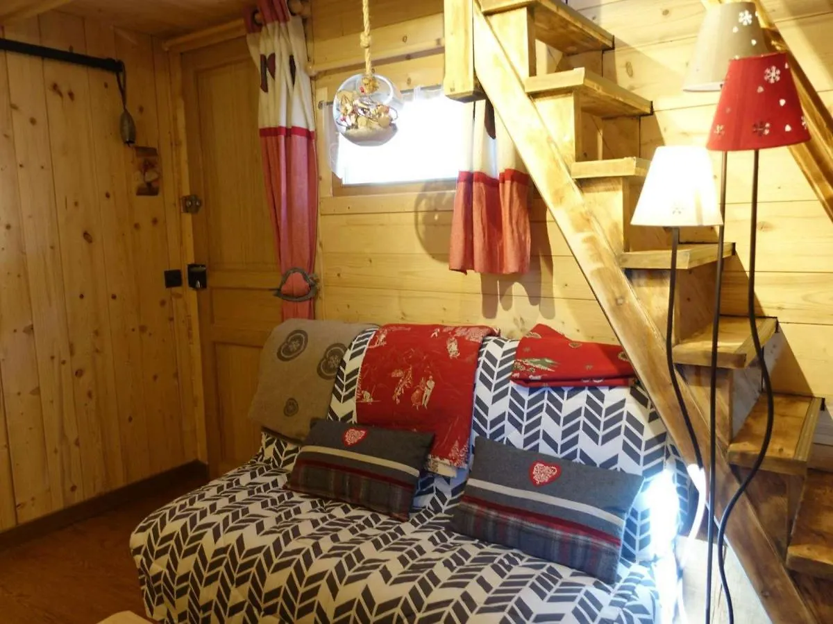Charmant Mazot Savoyard A Hauteluce: Ideal Pour Couple, Proche Commerces Et Ski, Bien Equipe - Fr-1-342-263 0*, Hauteluce